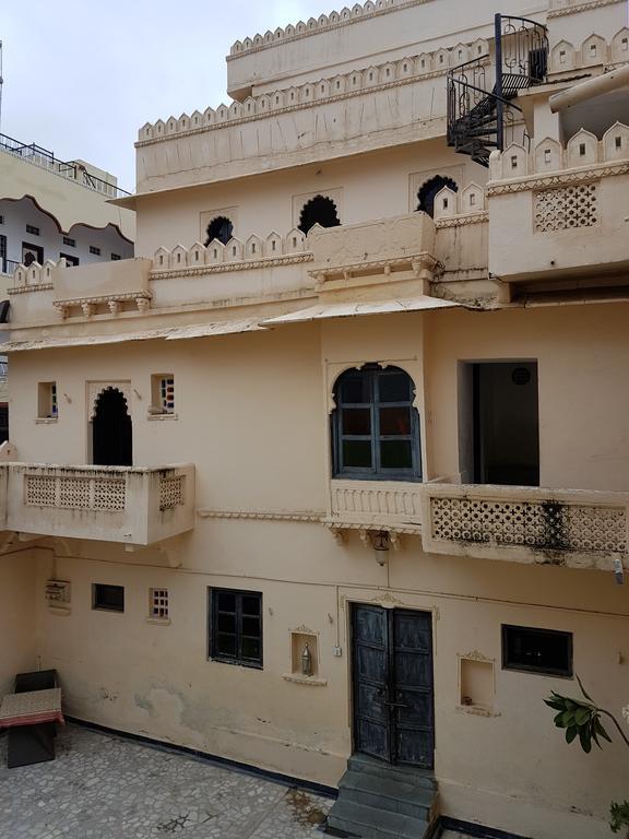 Silver Moon Haveli อุเดเปอร์ ภายนอก รูปภาพ